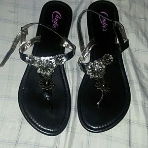 Dress flip flops